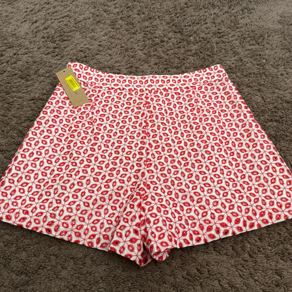 NEW Cremieux Red & White Shayla Eyelet High Rise Skirted Shorts Size 8 NEW $89 - Picture 6 of 9